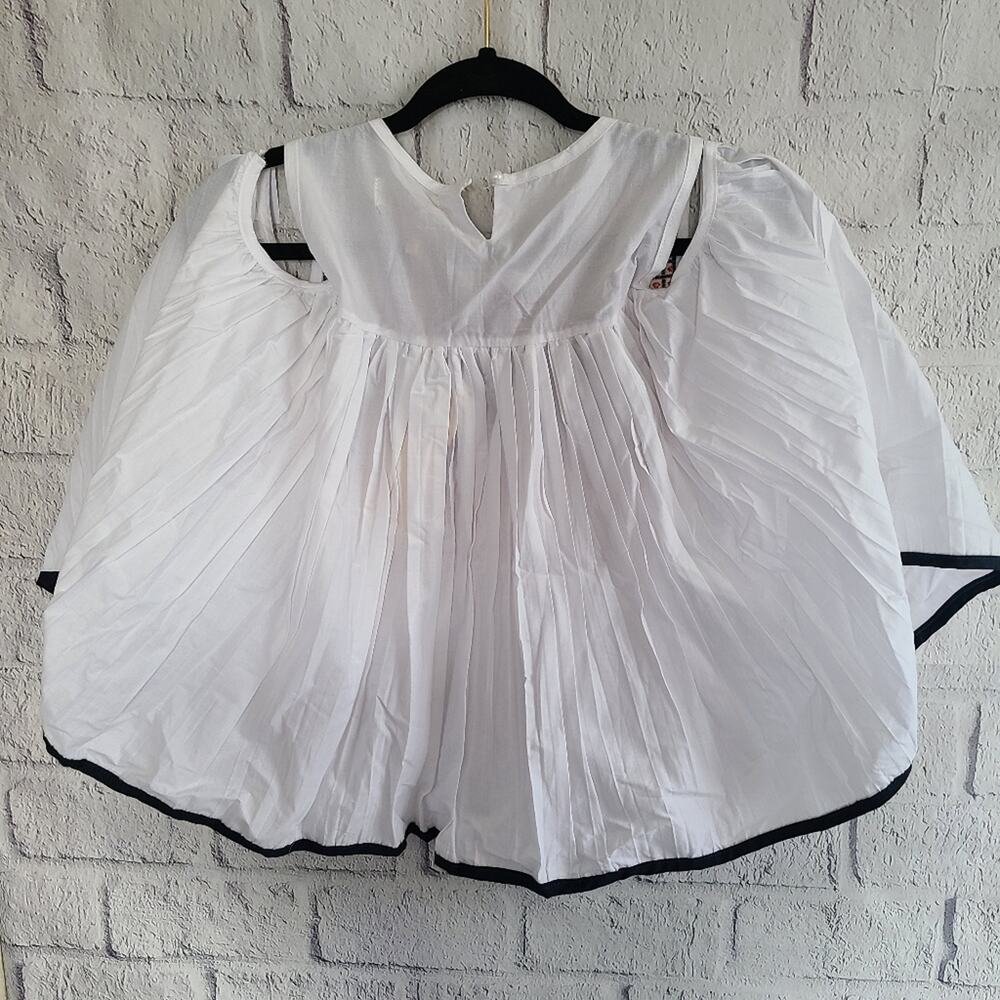 Mizumi Retro Cottage Style White Ruffled Blouse NWT SZ M - Picture 3 of 12